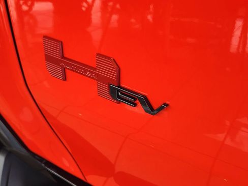 New 2025 GMC Hummer EV 3X w/ LPO, Illumination Package image 25