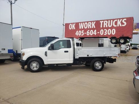 Used 2019 Ford F250 XL RWD image 2