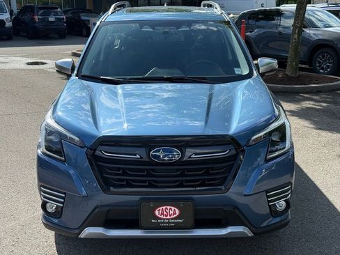 Used 2024 Subaru Forester Touring AWD/4WD image 2