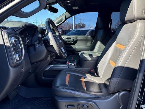 Used 2020 GMC Sierra 1500 AT4 w/ AT4 Premium Package image 9