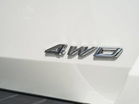 New 2026 Ford Explorer Active w/ Active Comfort Package AWD/4WD image 10