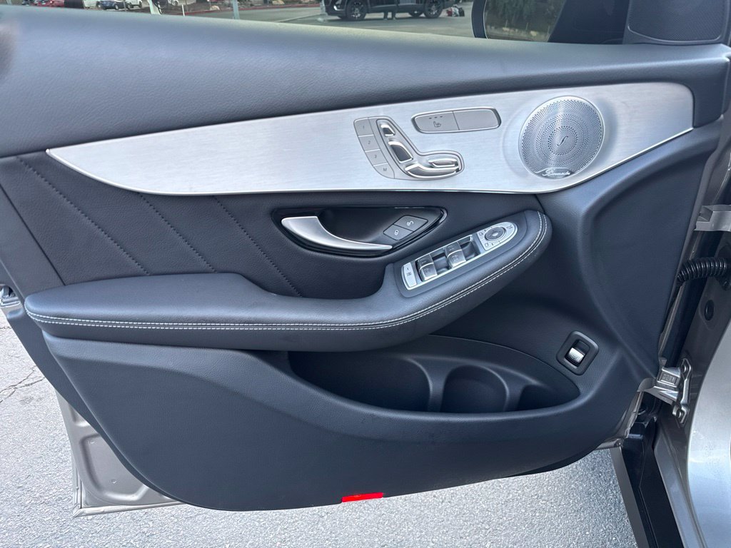 Used 2019 Mercedes-Benz GLC 300 image 13