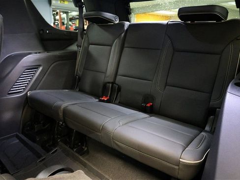 New 2026 Chevrolet Tahoe Premier image 9