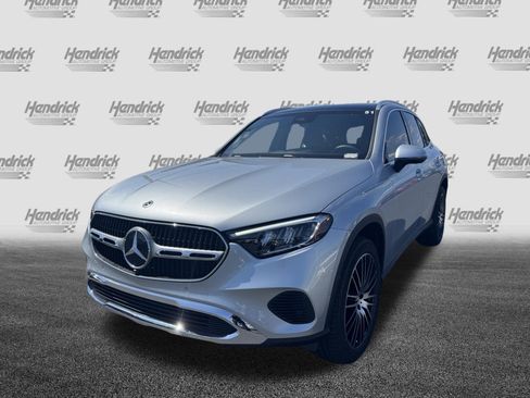 Used 2026 Mercedes-Benz GLC 300 4MATIC image 5