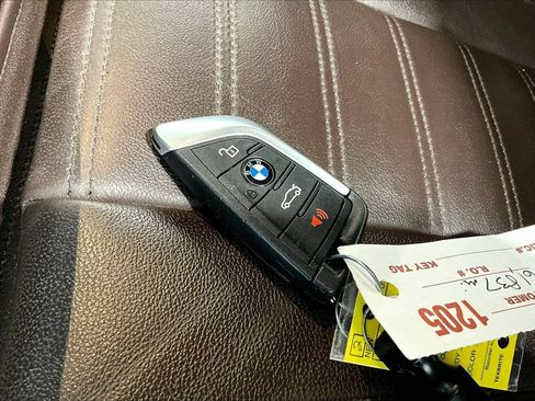 Used 2019 BMW X3 sDrive30i w/ Driving Assistance Package RWD image 19