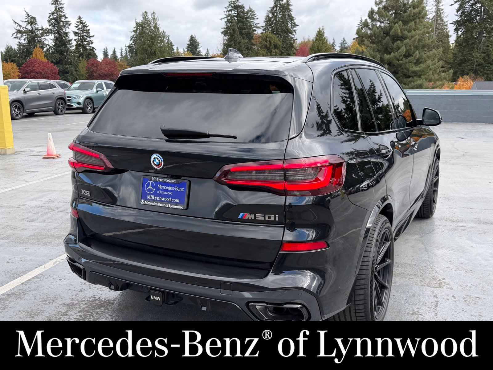 Used 2023 BMW X5 M50i w/ Executive Package AWD/4WD image 5