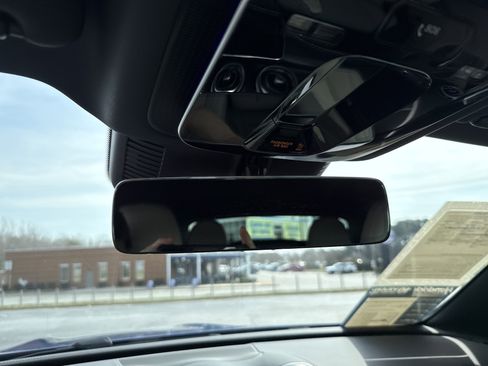 Used 2024 Mercedes-Benz CLE 300 4MATIC Cabriolet image 27