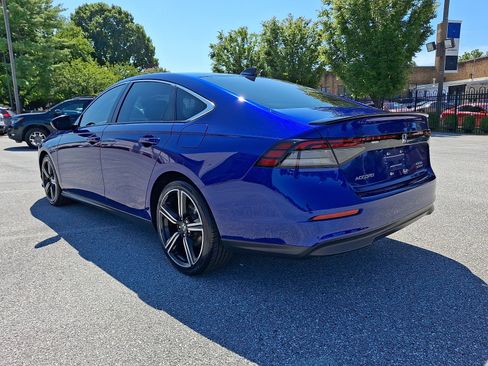 Used 2024 Honda Accord Sport image 4