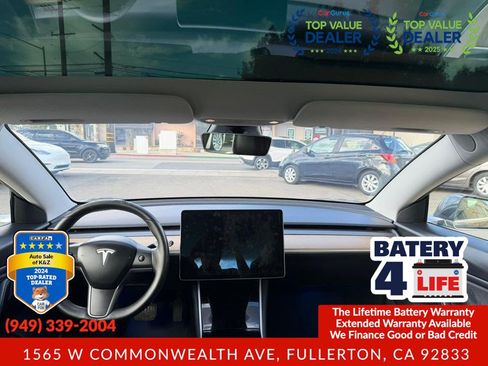 Used 2019 Tesla Model 3 Standard Range Plus RWD image 29