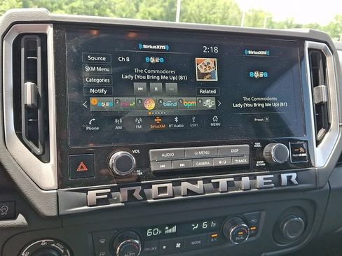 Used 2025 Nissan Frontier SV w/ SV Convenience Package AWD/4WD image 16
