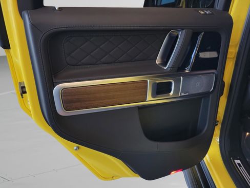 New 2026 Mercedes-Benz G 550 image 12
