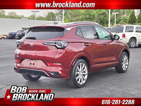 Used 2024 Buick Encore GX Avenir w/ Avenir Technology Package FWD image 3