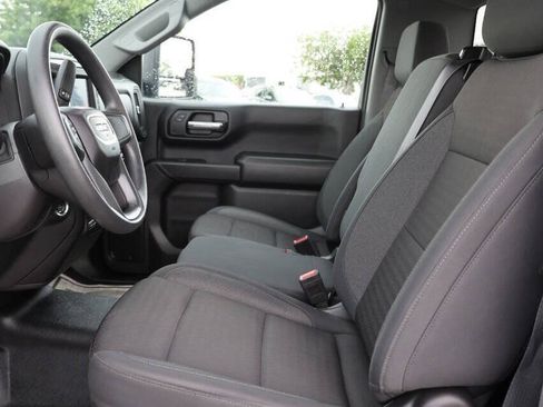 Used 2025 GMC Sierra 1500 Pro w/ Pro Value Package AWD/4WD image 13