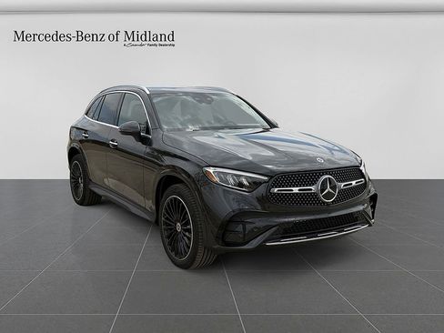 New 2026 Mercedes-Benz GLC 300 image 1