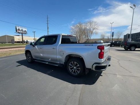 Used 2022 Chevrolet Silverado 1500 LT image 6