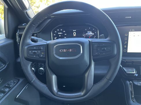 Used 2024 GMC Sierra 1500 AT4X image 15