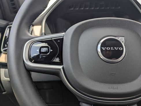 Used 2026 Volvo XC90 B6 Plus w/ Protection Package Premier AWD/4WD image 12