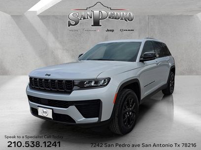 New 2026 Jeep Grand Cherokee Altitude