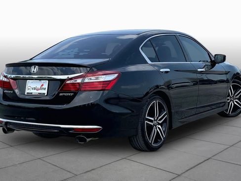Used 2016 Honda Accord Sport image 13