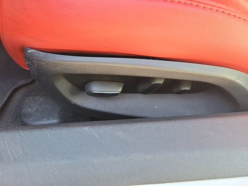 Used 2014 Chevrolet Corvette Stingray Convertible w/ 2LT Preferred Equipment Group image 18