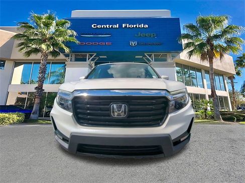 Used 2023 Honda Ridgeline RTL-E image 3