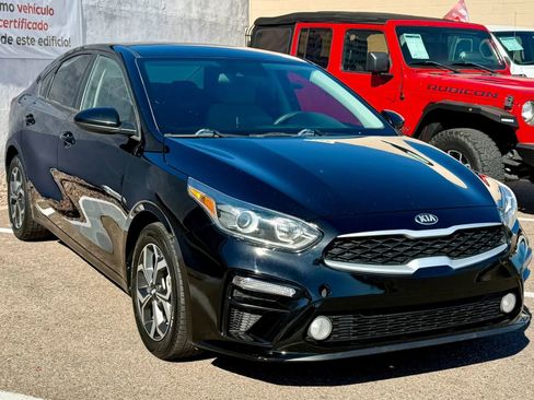 Used 2021 Kia Forte LXS FWD image 3
