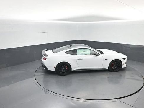 New 2026 Ford Mustang GT w/ GT Performance Package RWD image 30