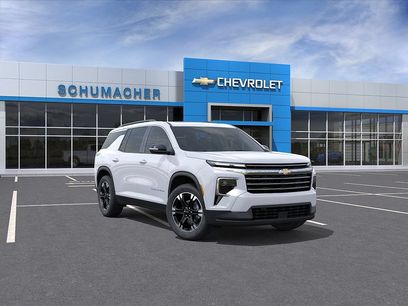 New 2027 Chevrolet Traverse LT w/ Sun and Wheel Package