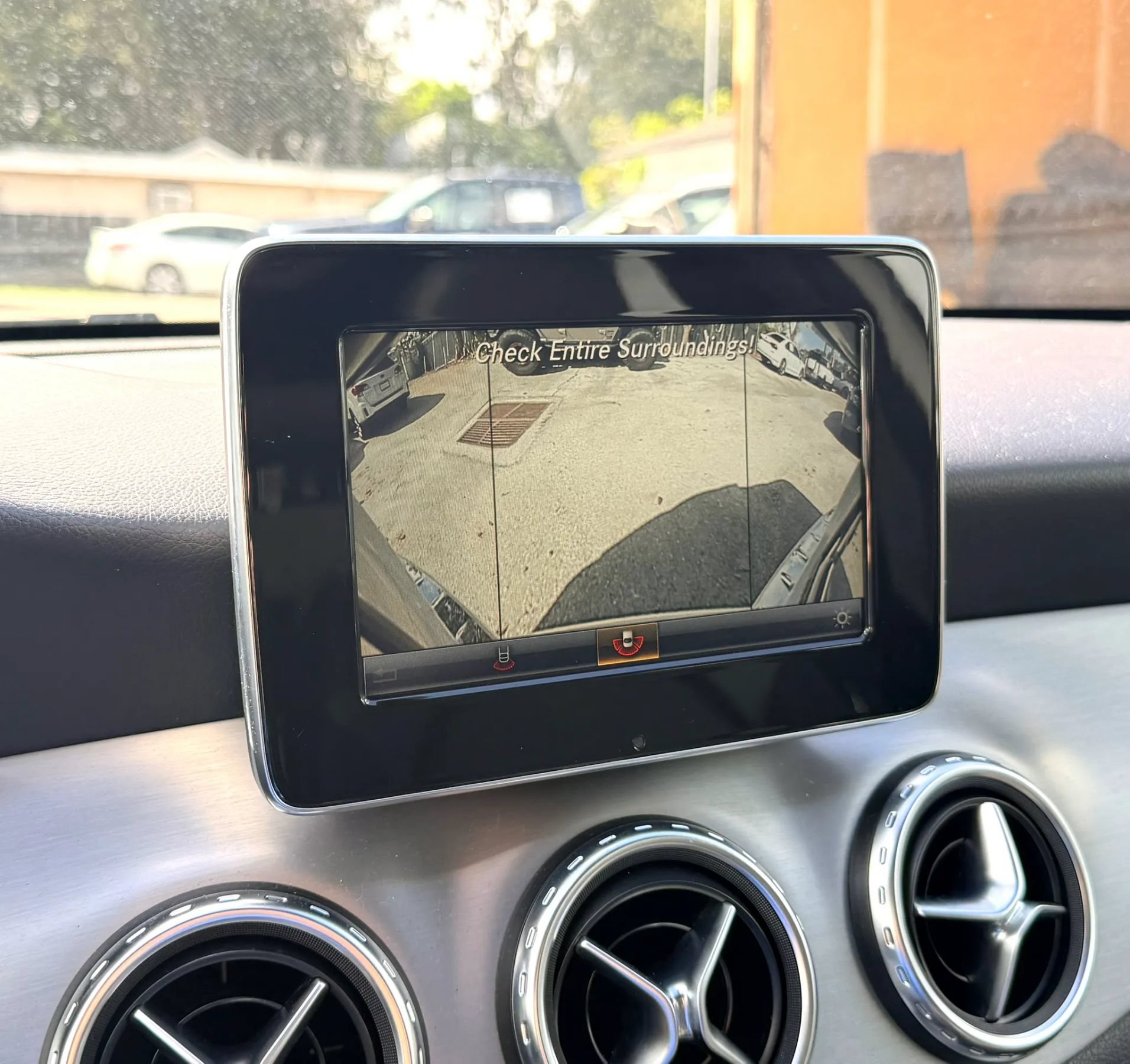 Used 2016 Mercedes-Benz GLA 250 4MATIC image 21