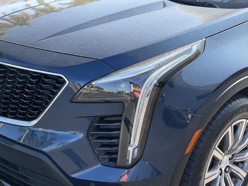 Used 2019 Cadillac XT4 Sport w/ Cold Weather Package image 7