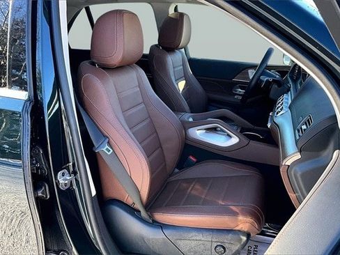 Certified 2024 Mercedes-Benz GLE 450 4MATIC image 32