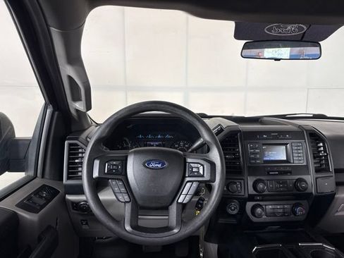 Used 2017 Ford F150 XL w/ Equipment Group 101A Mid AWD/4WD image 25