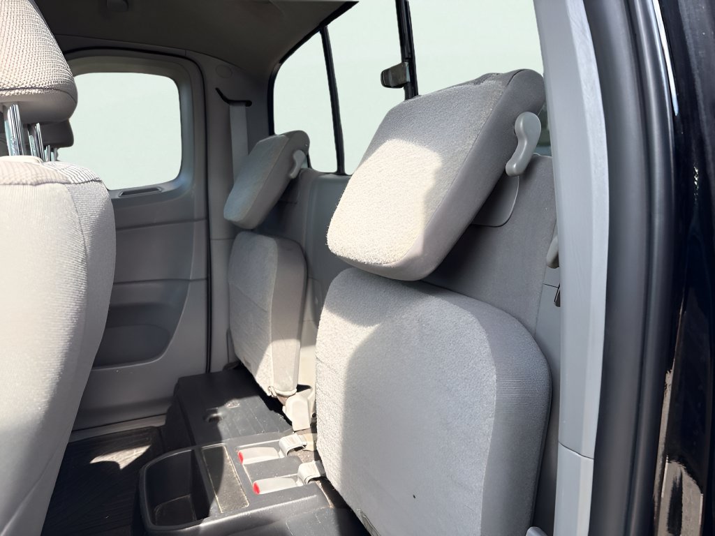 Used 2013 Toyota Tacoma 4x4 Access Cab w/ SR5 Pkg image 15