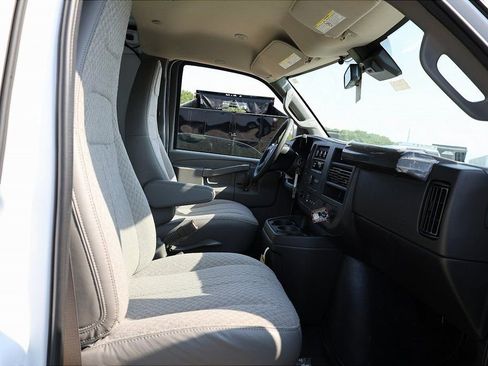 New 2025 Chevrolet Express 3500 w/ Driver Convenience Package image 44