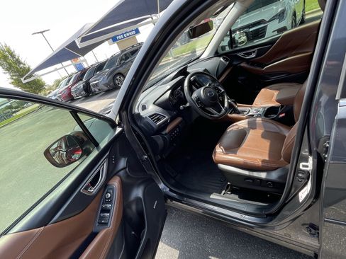 Used 2019 Subaru Forester Touring w/ Popular Package #3 AWD/4WD image 19