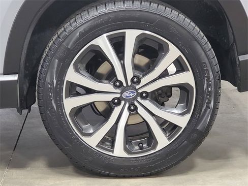 Certified 2023 Subaru Forester Limited image 9
