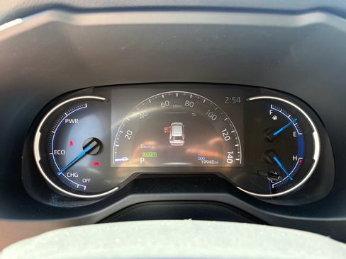 Used 2024 Toyota RAV4 XLE AWD/4WD image 14