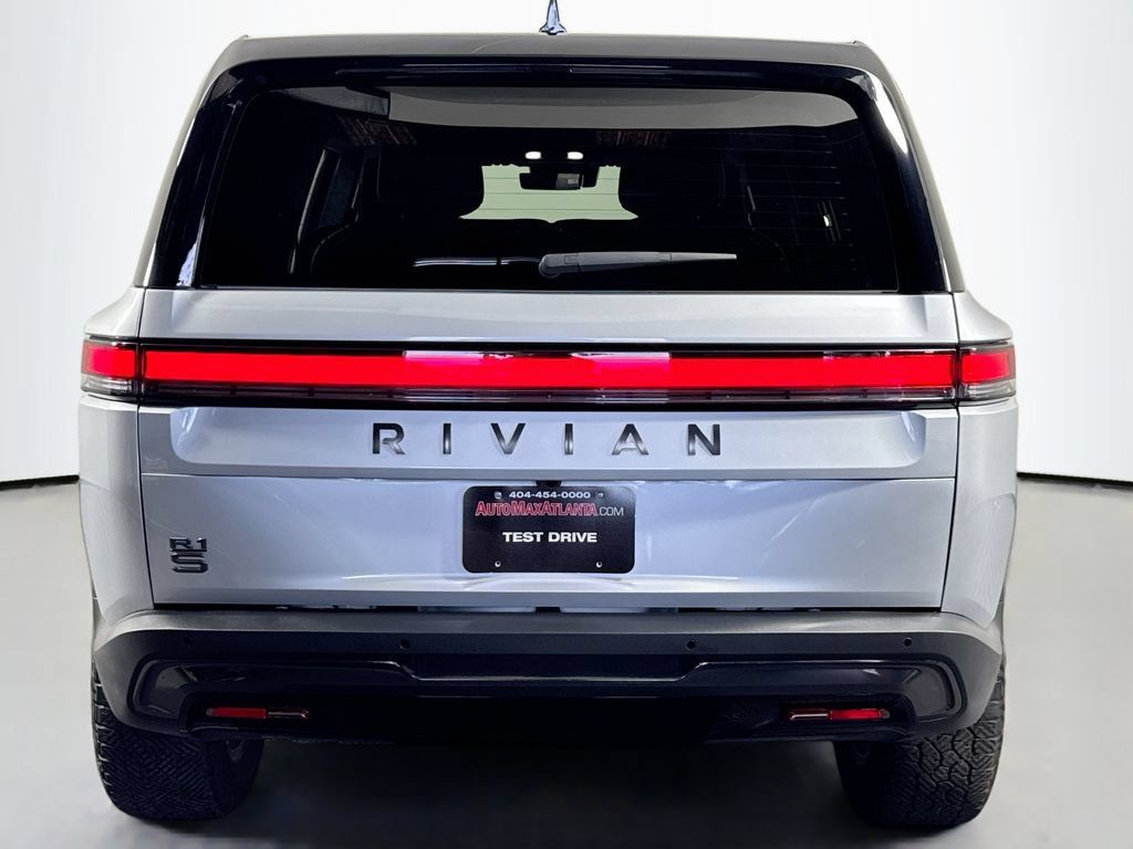 Used 2025 Rivian R1S Adventure Dual AWD/4WD image 6