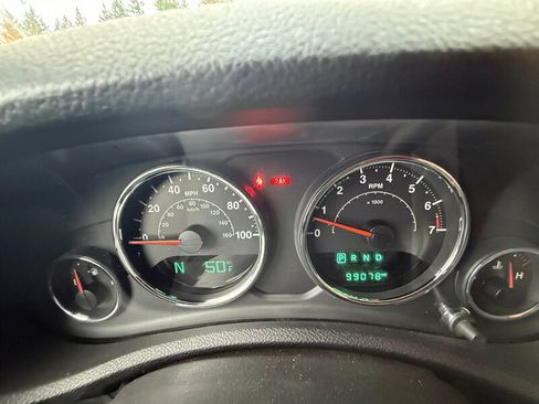 Used 2017 Jeep Wrangler Unlimited Sport w/ Quick Order Package 24S image 18