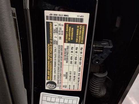 Used 2024 Volkswagen Tiguan S image 35