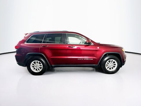 Used 2020 Jeep Grand Cherokee Laredo AWD/4WD image 10