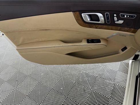 Used 2013 Mercedes-Benz SL 550 SL 550 image 9