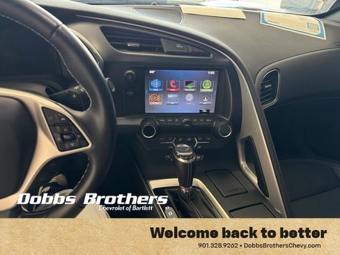 Used 2017 Chevrolet Corvette Stingray Coupe w/ Z51 1LT RWD image 30