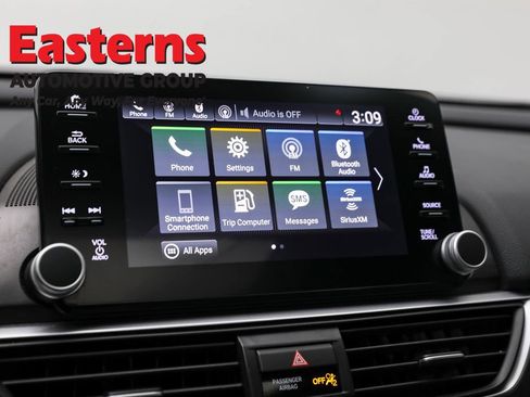 Used 2019 Honda Accord EX image 18