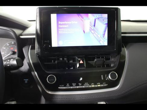 Used 2024 Toyota Corolla Cross AWD Hybrid image 24