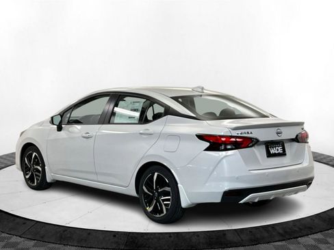 New 2025 Nissan Versa SR w/ Trunk Package image 3