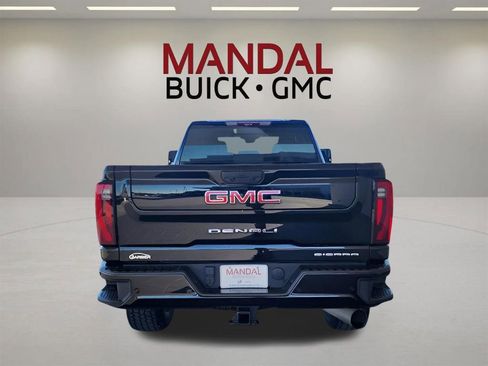 Used 2025 GMC Sierra 3500 Denali w/ Denali Reserve Package AWD/4WD image 5