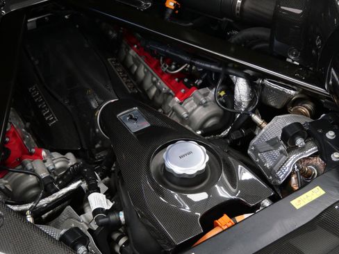Used 2021 Ferrari SF90 Stradale AWD/4WD image 74