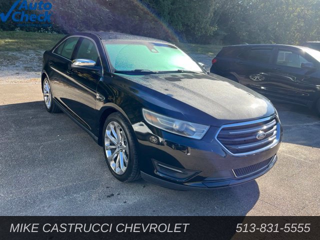Used 2015 Ford Taurus Limited w/ Equipment Group 301A FWD image 2