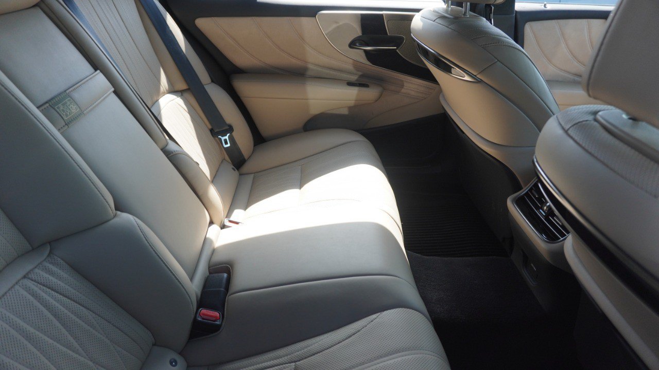 Certified 2023 Lexus LS 500 w/ Interior Upgrade Package RWD image 11